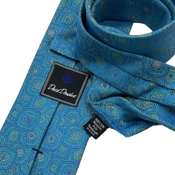 DAVID DONAHUE Blue Geometric Silk LUXURY Tie HANDMADE USA - Picture 3 of 4